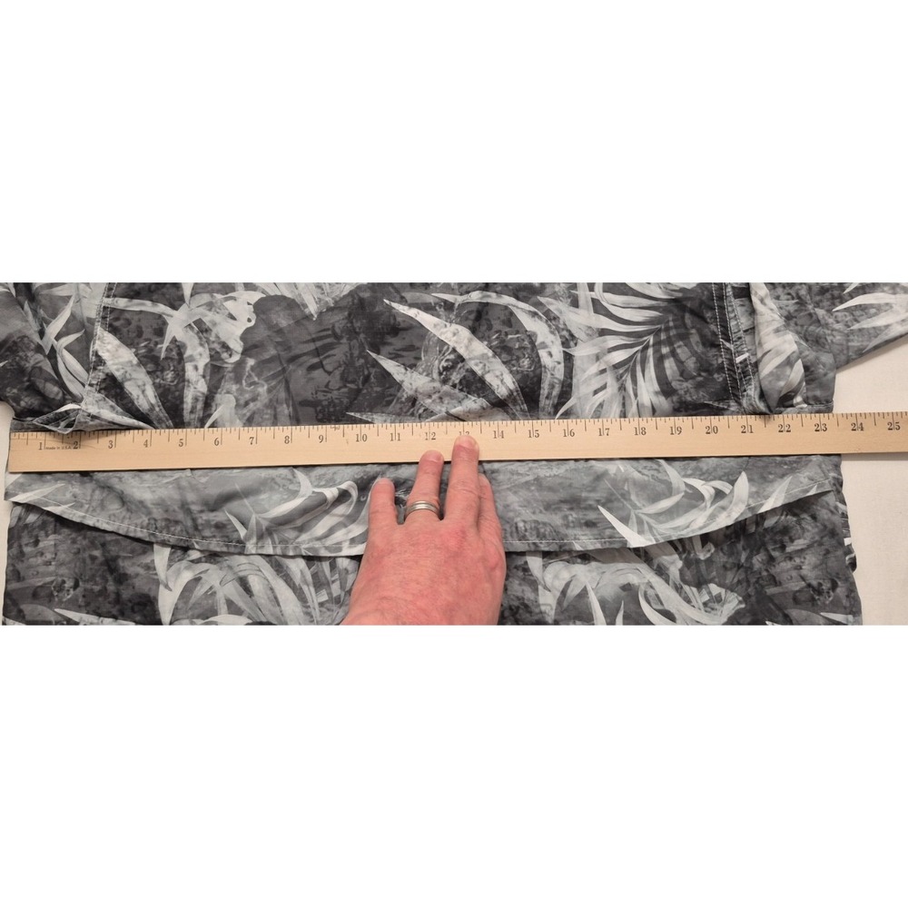 REEL Legends Men's black/gray floral print Shirt‎ Saltwater SS button up vented - Picture 16 of 16